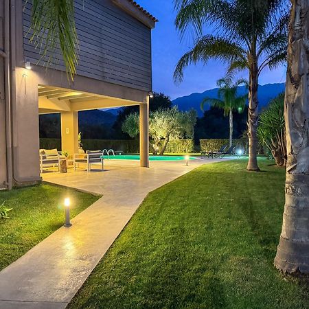 Villa Felenia Vryses ภายนอก รูปภาพ
